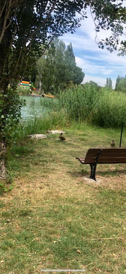Appartement Les Hameaux Arles Luaran gambar